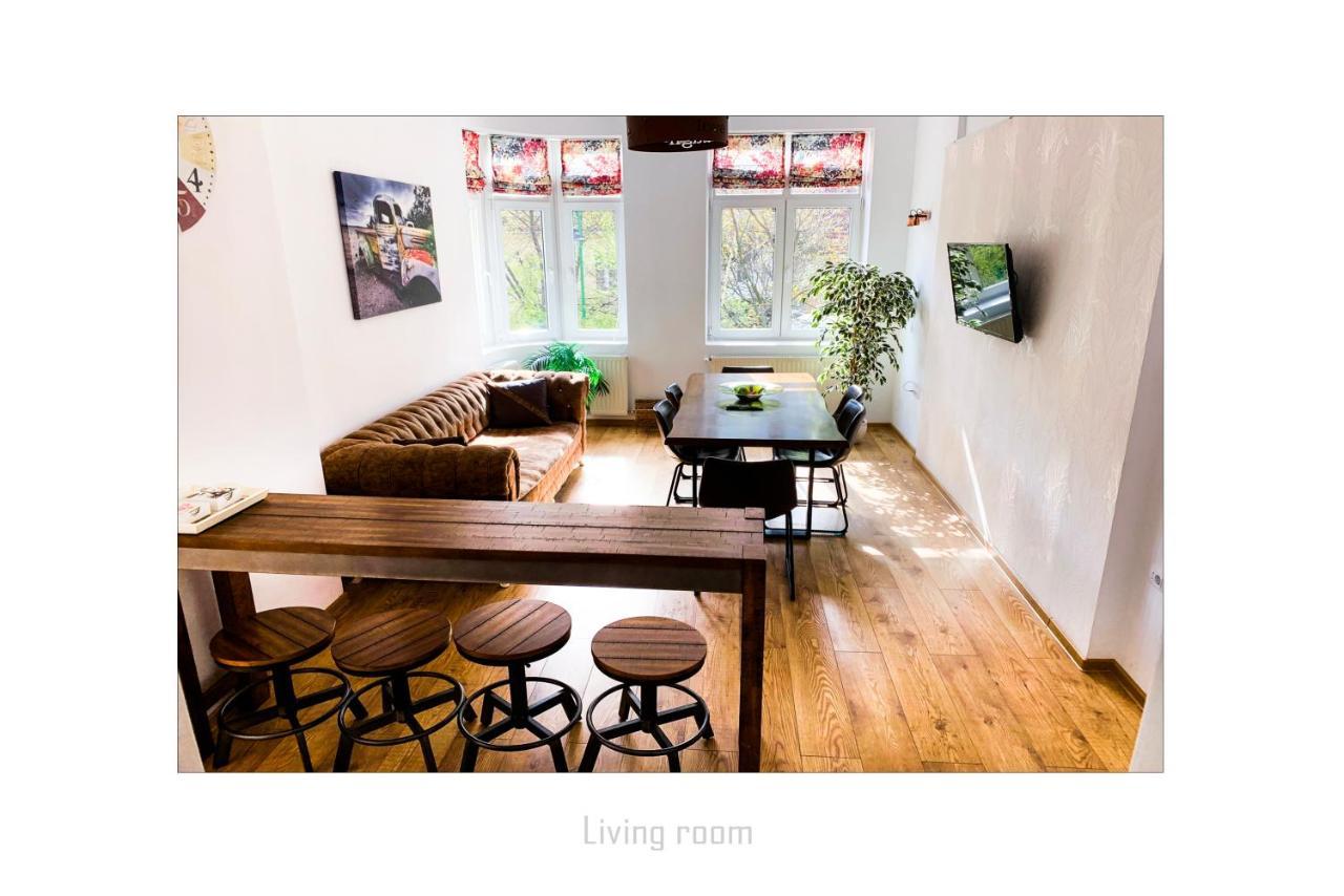 Apartament Dinicu, Brasov, Romania Zewnętrze zdjęcie
